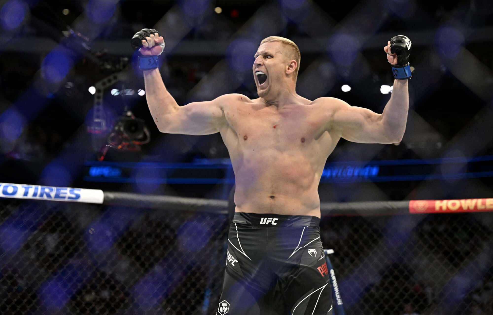Sergei Pavlovich disputa o cintur&atilde;o interino dos pesados no UFC 295 (Foto: Icon Sport)