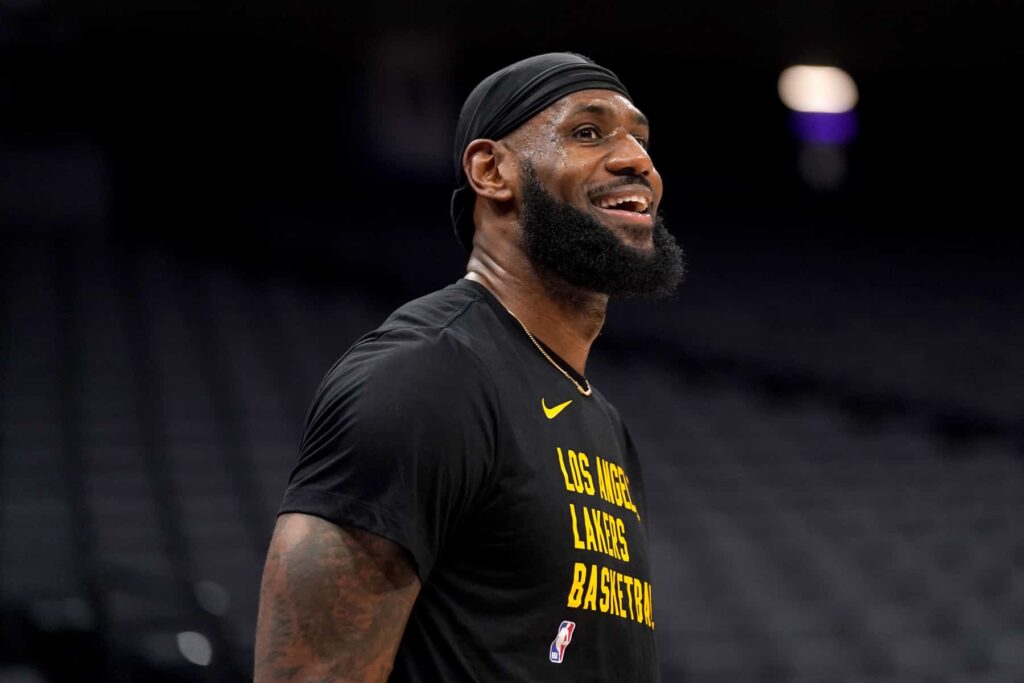 NBA: LeBron nega influ&ecirc;ncia do Miami Heat em seu estilo de jogo