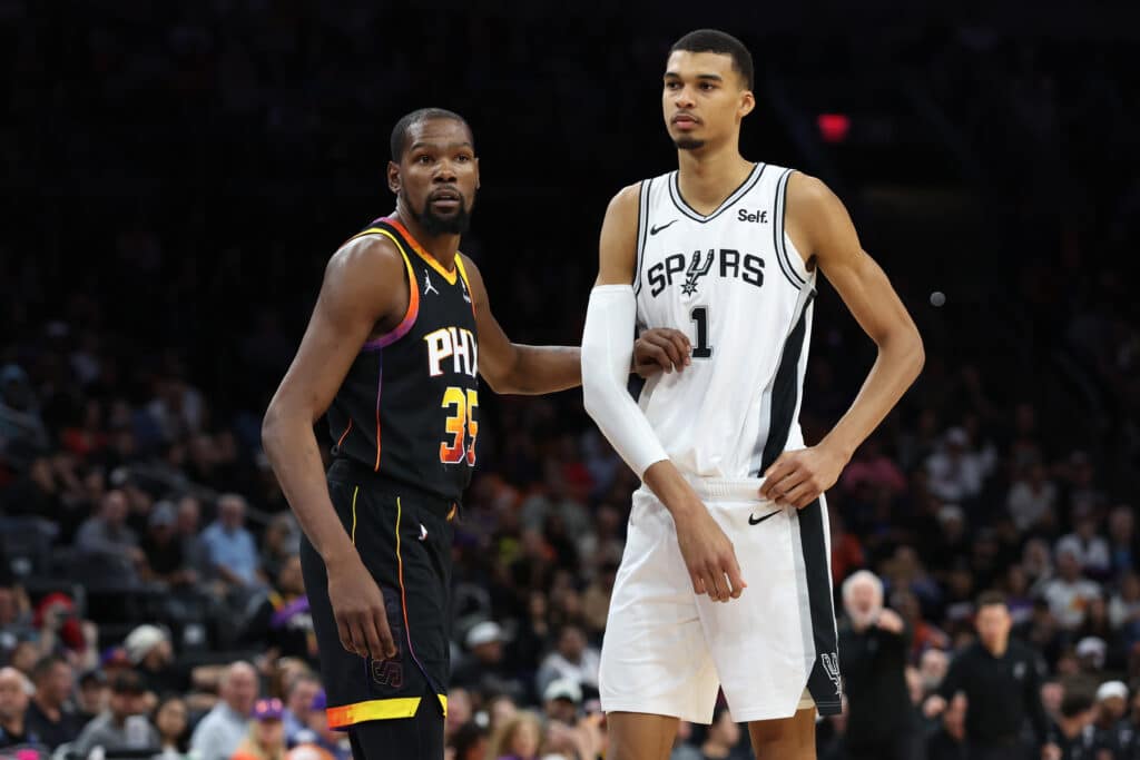 Resultados NBA 31/10: Spurs vencem Suns com roubo de bola pol&ecirc;mico