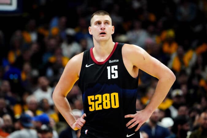 O pivô Nikola Jovic é o grande destaque da temporada da Denver Nuggets. Foto: Icon Sport