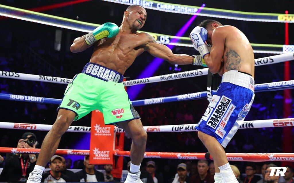 Boxe: Brasileiro vira &ldquo;campe&atilde;o do povo&rdquo; em luta da WBO