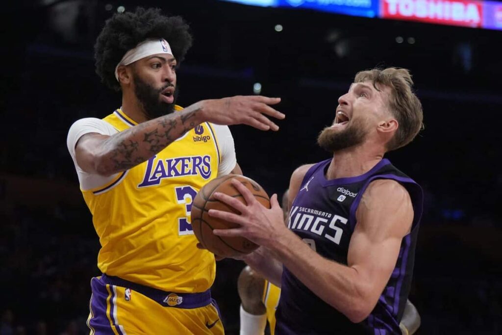 NBA: Lakers perdem mesmo com show de LeBron, e Anthony Davis assume culpa
