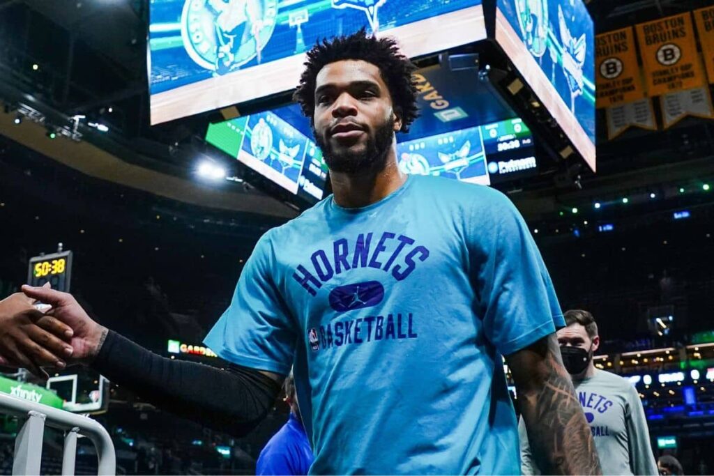 NBA: Hornets est&atilde;o &lsquo;confort&aacute;veis&rsquo; com volta de Miles Bridges ap&oacute;s agress&otilde;es