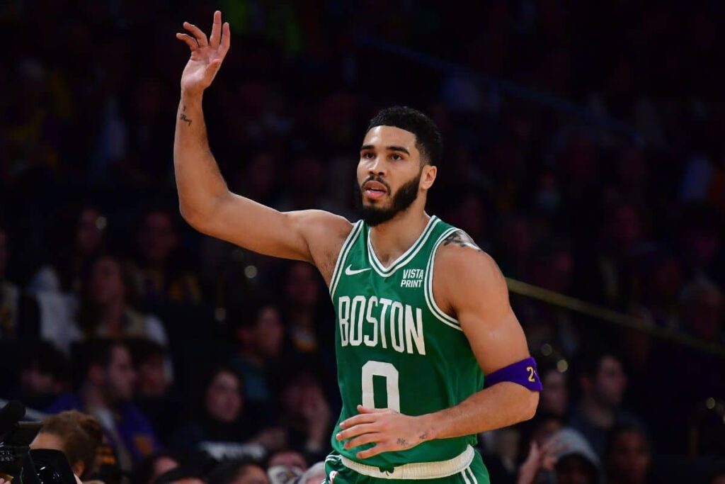 NBA: Celtics vencem Lakers em cl&aacute;ssico de Natal