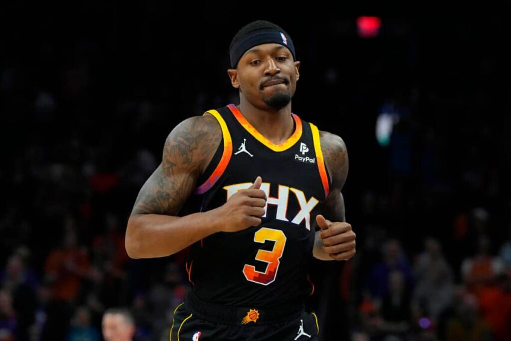 NBA: Phoenix Suns anuncia substituto de Bradley Beal