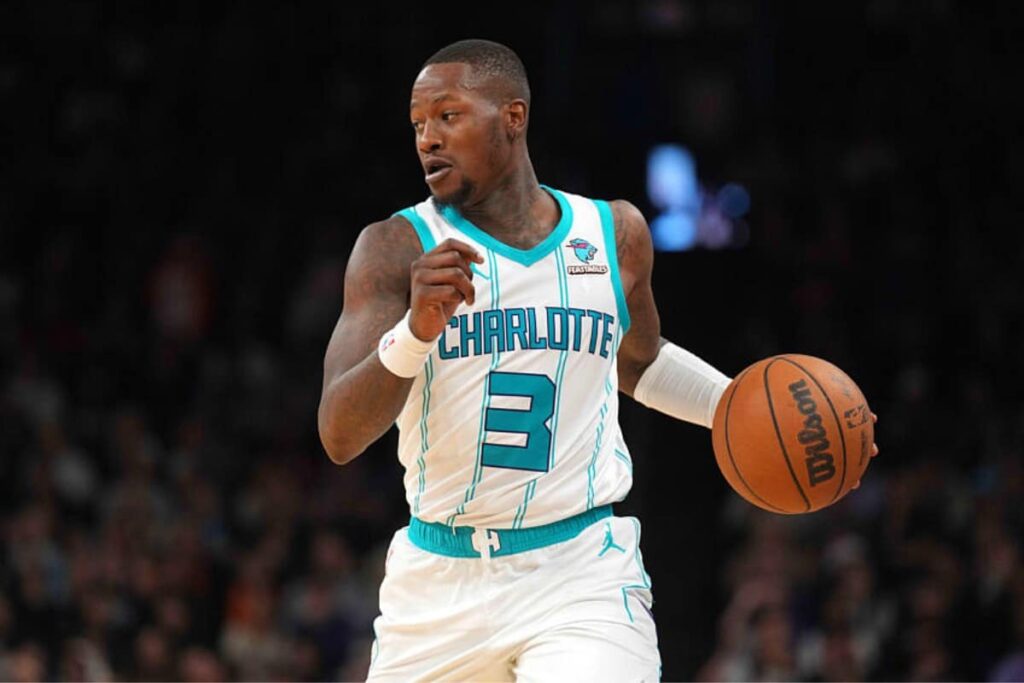 NBA: Terry Rozier tem atua&ccedil;&atilde;o surpreendente, mas Hornets acabam derrotados pelos Suns