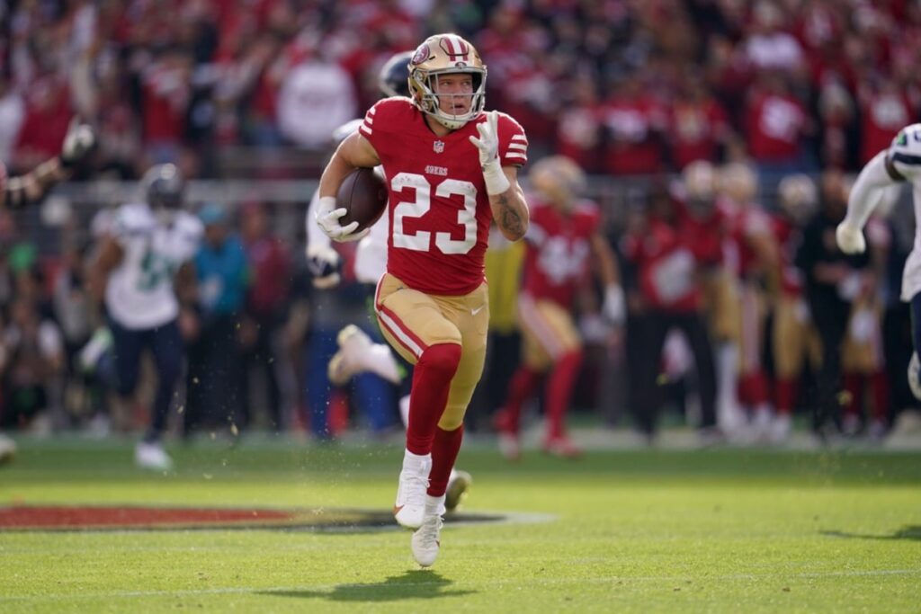 NFL: Christian McCaffrey brilha e 49ers garantem t&iacute;tulo da NFC West