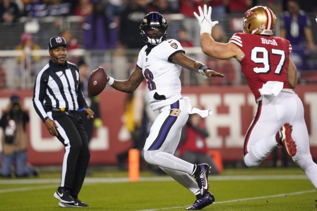 NFL: Ravens &lsquo;trope&ccedil;am&rsquo; e vencem 49ers no Monday Night Football