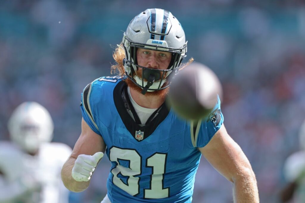 NFL: Jogador dos Panthers tem les&atilde;o preocupante