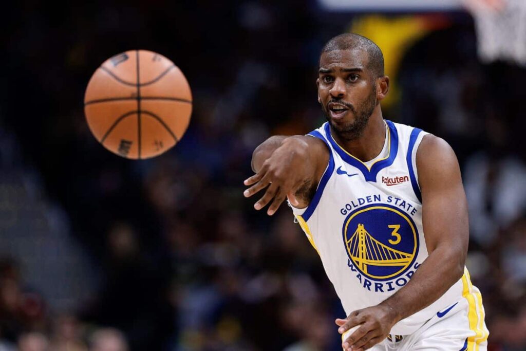 NBA: ex-jogador revela motivo da briga de Chris Paul com &aacute;rbitro Scott Foster
