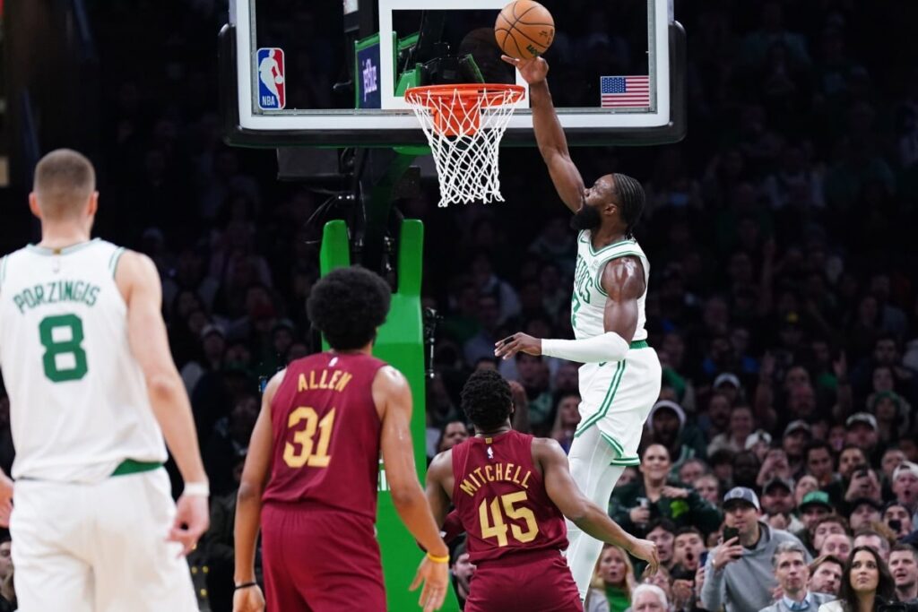 NBA: Com Endrick na torcida, Jaylen Brown perde cesta e Celtics vencem