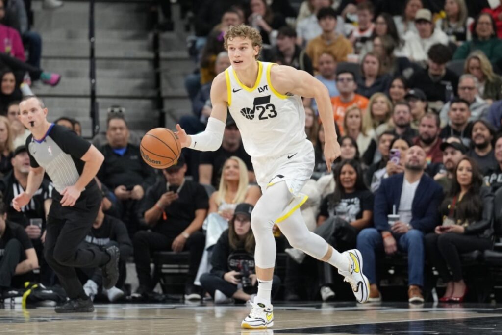 NBA: Lauri Markkanen lidera Utah Jazz em vit&oacute;ria contra San Antonio Spurs
