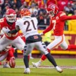 Com atua&ccedil;&atilde;o perfeita de kicker, Chiefs vencem Bengals de virada