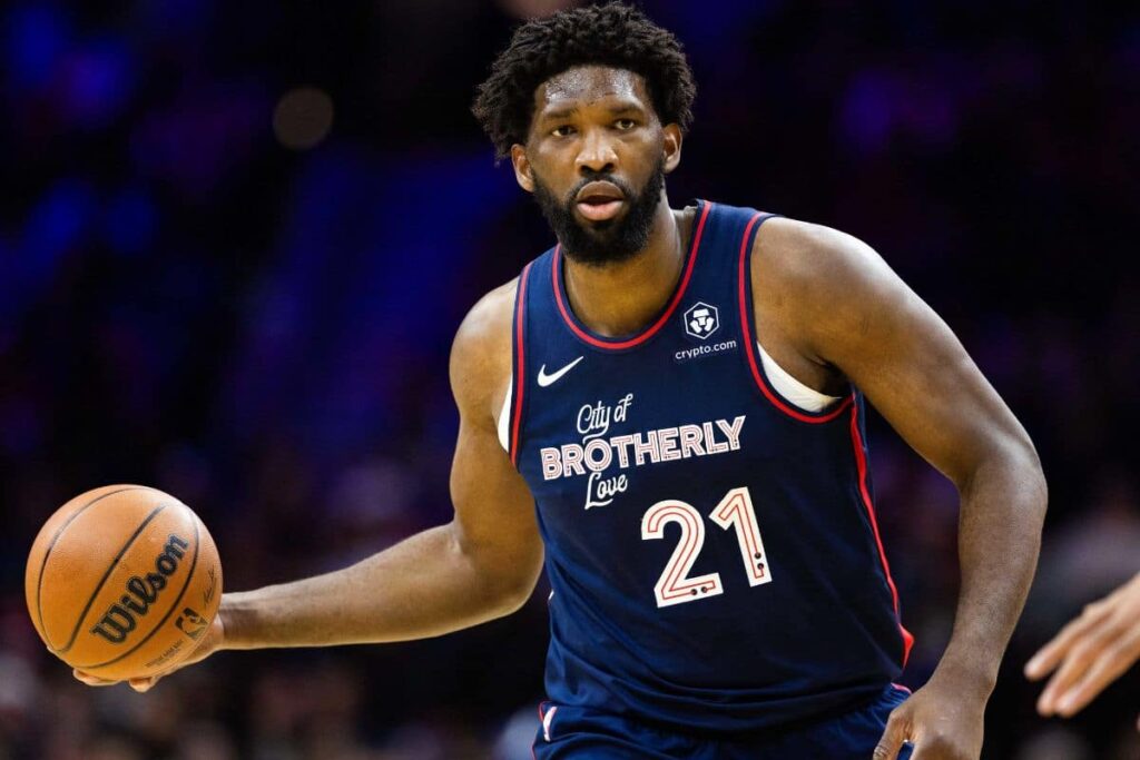 MVP de novo? Joel Embiid emplaca temporada hist&oacute;rica na NBA