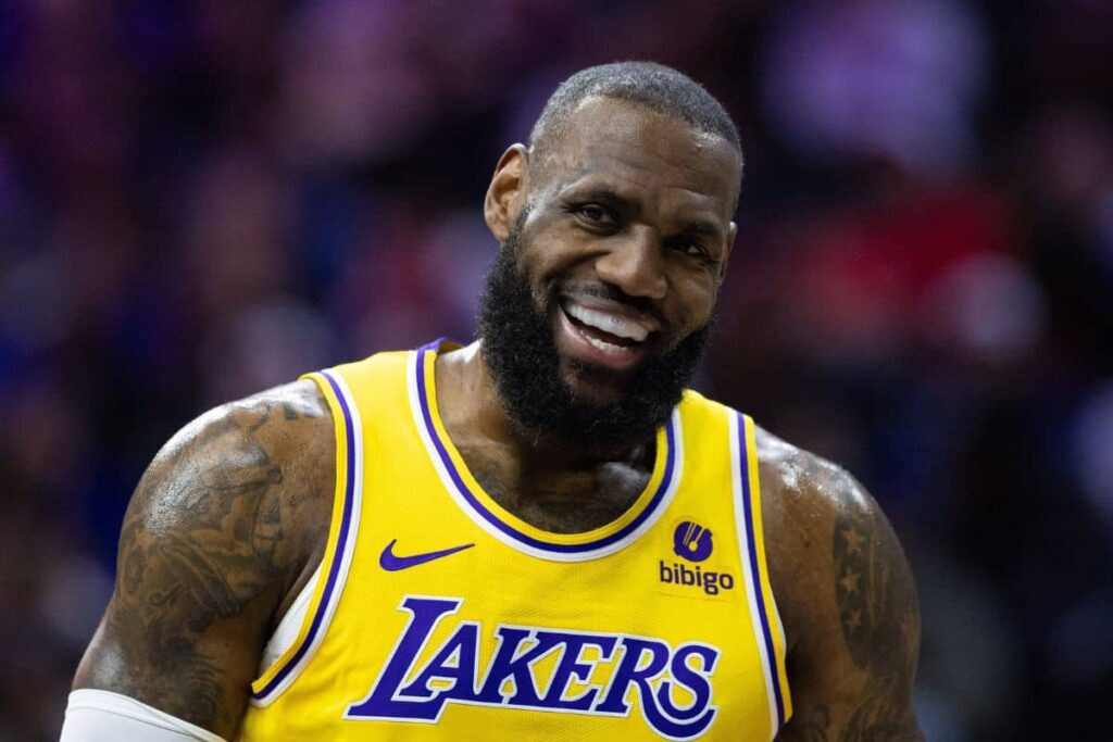 NBA: Aos 38 anos, LeBron James entra para a corrida de MVP da temporada