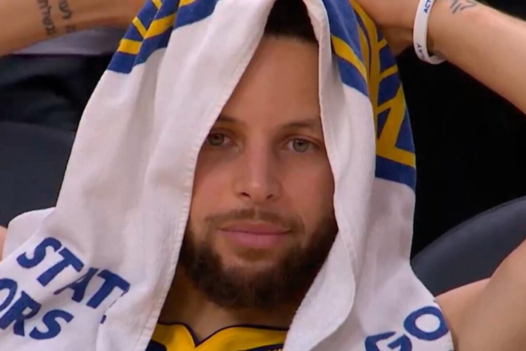 NBA: Warriors perdem, e Curry tem rea&ccedil;&atilde;o inusitada ao fim do jogo
