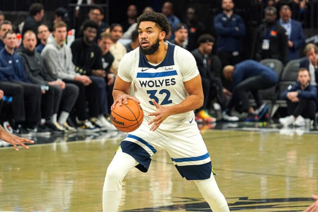 NBA: Karl-Anthony Towns comanda vit&oacute;ria dos Timberwolves sobre o Magic