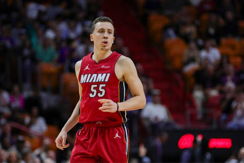 NBA: Miami Heat vence Orlando Magic no detalhe e se recupera de derrota para o Thunder
