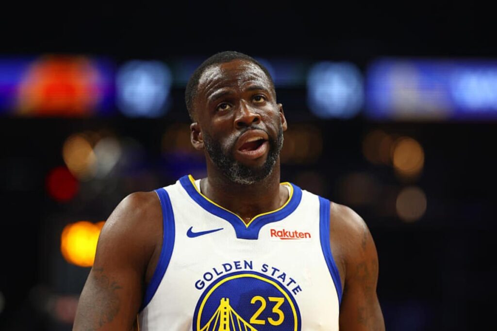 NBA: Draymond Green faz rara aparição após sofrer punição indefinida