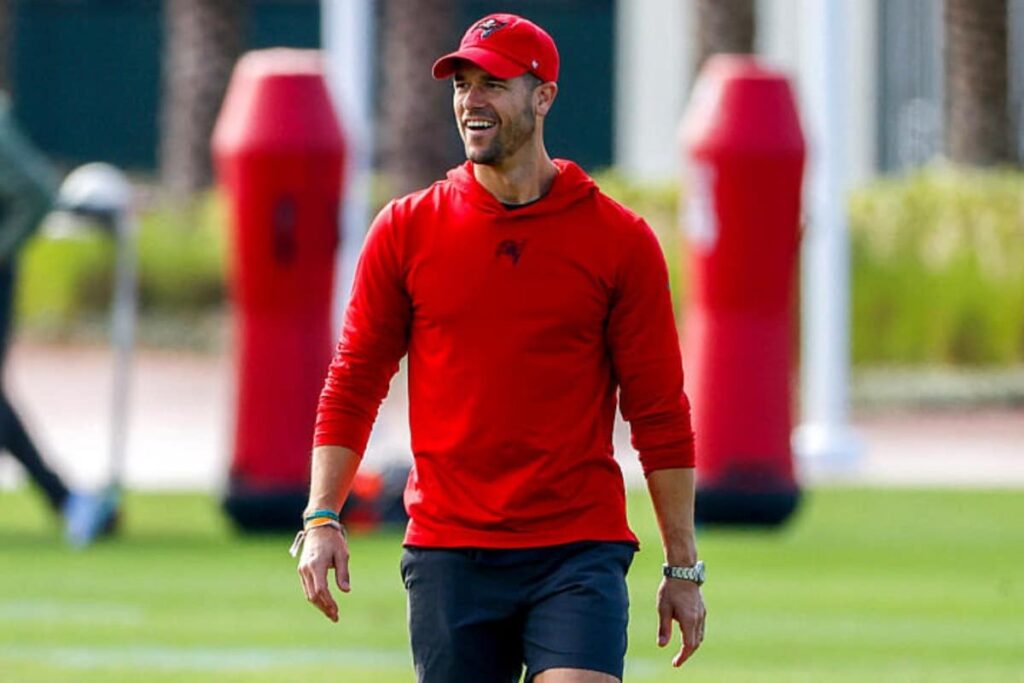 NFL: Dave Canales &eacute; anunciado como novo treinador do Carolina Panthers