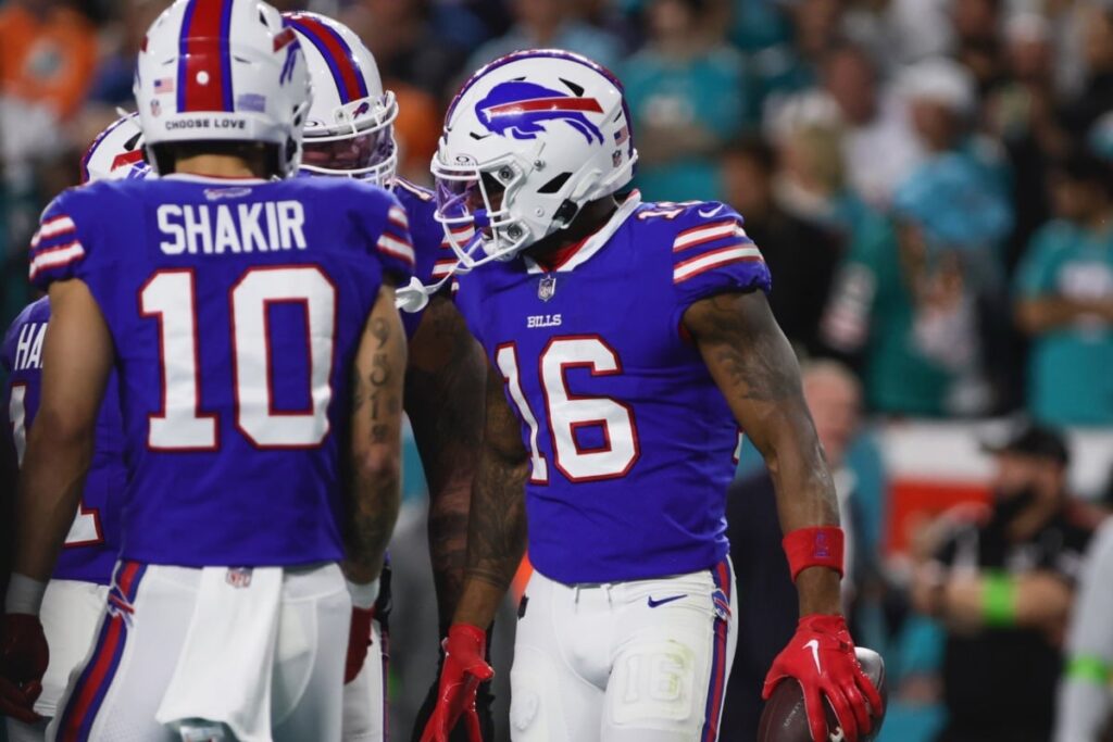 NFL: Bills derrotam Dolphins para vencer a AFC East