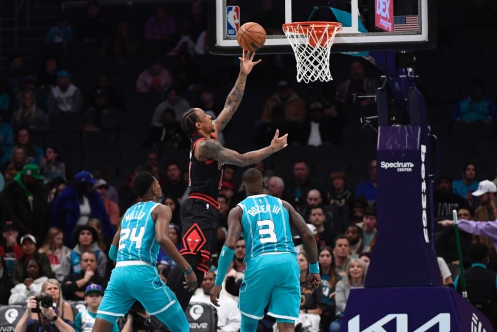 NBA: Terry Rozier anota 39 pontos, mas Hornets perdem para Bulls
