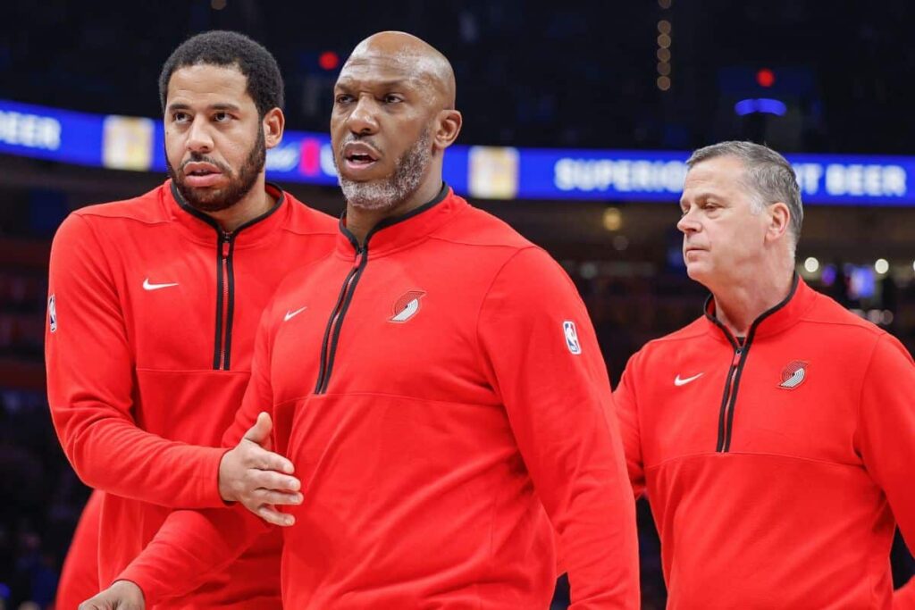 Blazers desafiam NBA ap&oacute;s expuls&atilde;o pol&ecirc;mica em derrota para o Thunder