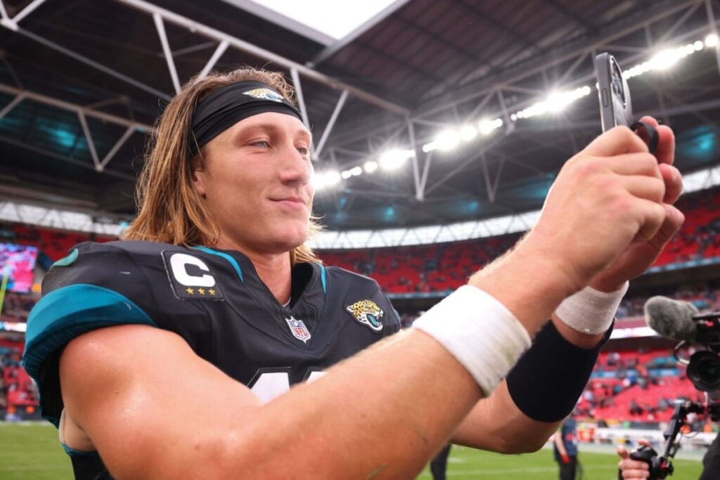 NFL: Trevor Lawrence comenta a temporada dos Jaguars