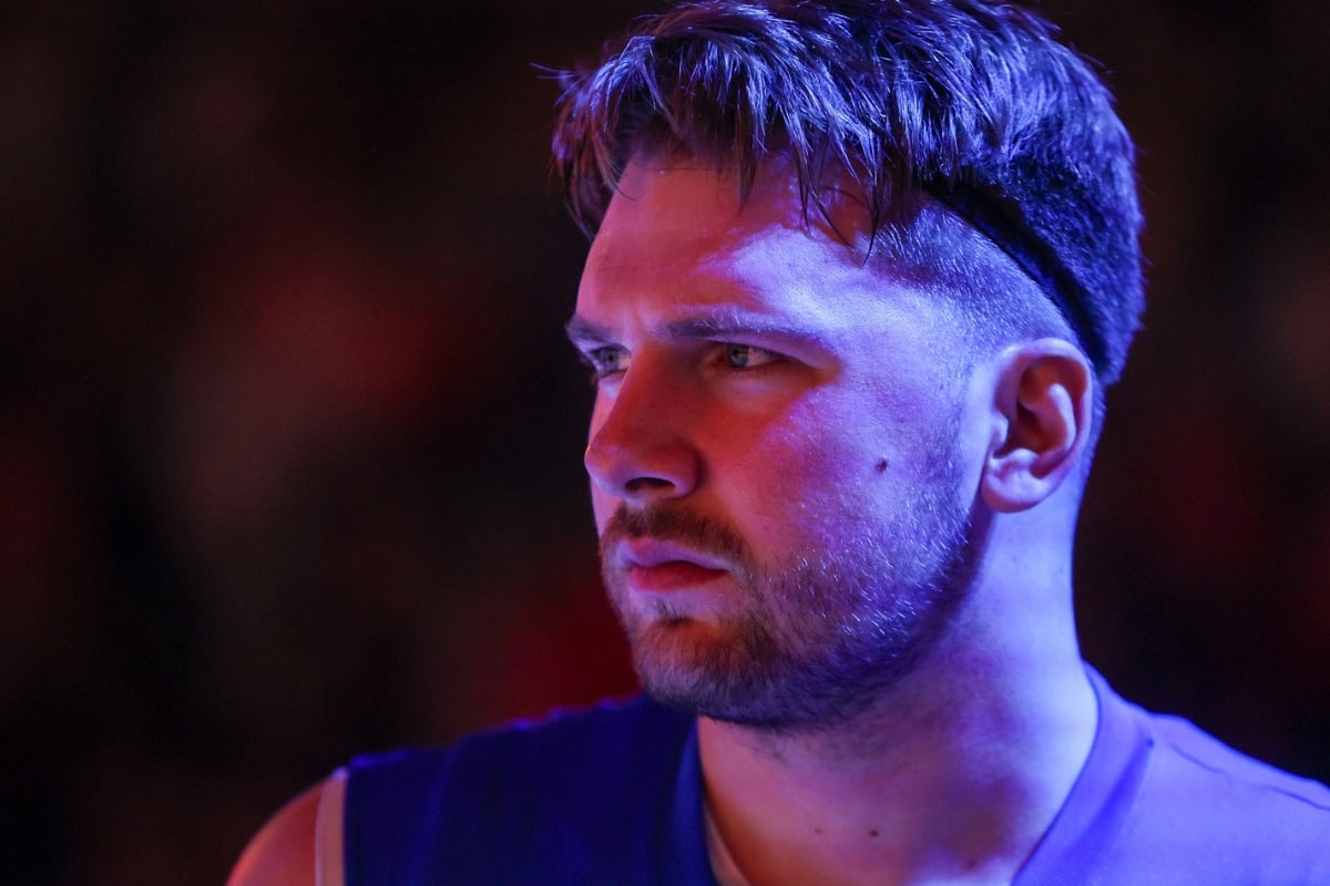 Luka Doncic tem noite m&aacute;gica e repercute na NBA: &lsquo;&Eacute; dif&iacute;cil, mas ele &eacute; um&hellip;&rsquo;