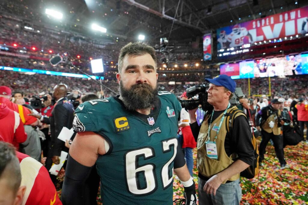 NFL: Center dos Eagles, Jason Kelce anuncia aposentadoria ap&oacute;s 13 temporadas