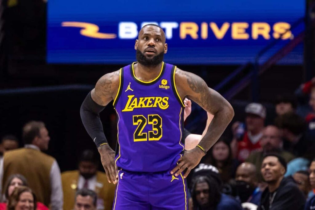 Ap&oacute;s nova derrota na NBA, LeBron faz forte desabafo: &lsquo;Estamos uma &hellip;&rsquo;