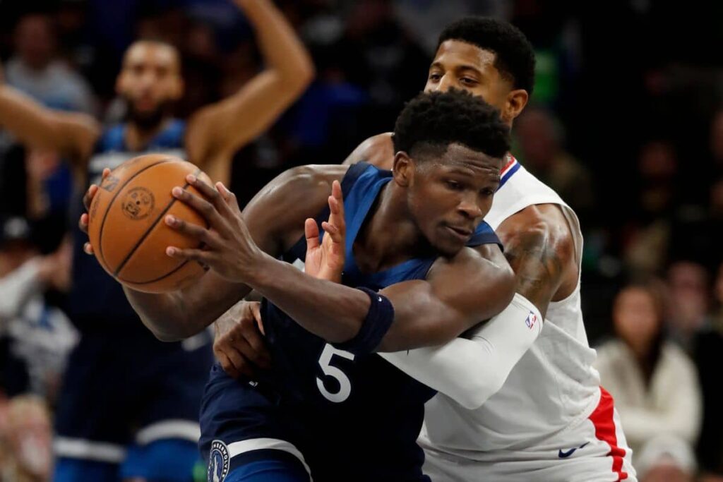 NBA: Anthony Edwards comanda vit&oacute;ria dos Timberwolves sobre os Clippers