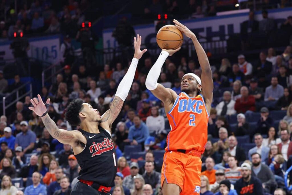 NBA: Thunder anota vit&oacute;ria importante com virada no fim
