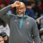 Com 2&ordf; pior campanha da NBA, Wizards &lsquo;rebaixam&rsquo; t&eacute;cnico principal