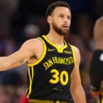 NBA: Warriors vencem, mas astro tem lesão confirmada e preocupa fãs