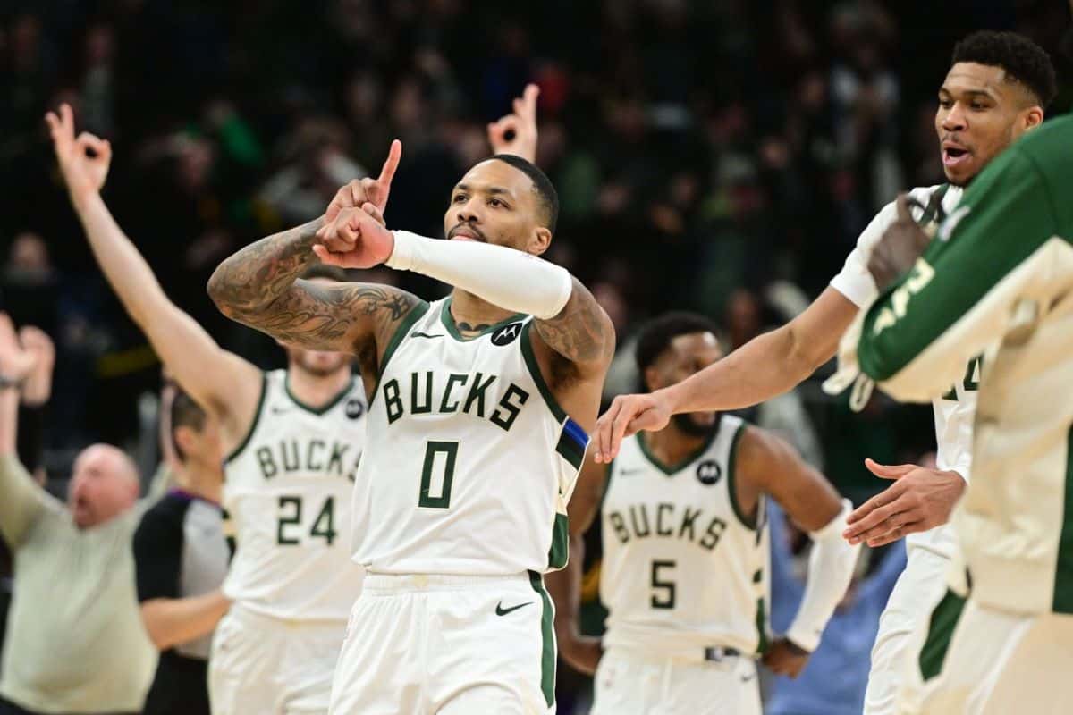 Damian Lillard comemora com o "Dame Time" ap&oacute;s vencer os Kings. Foto: Icon sport