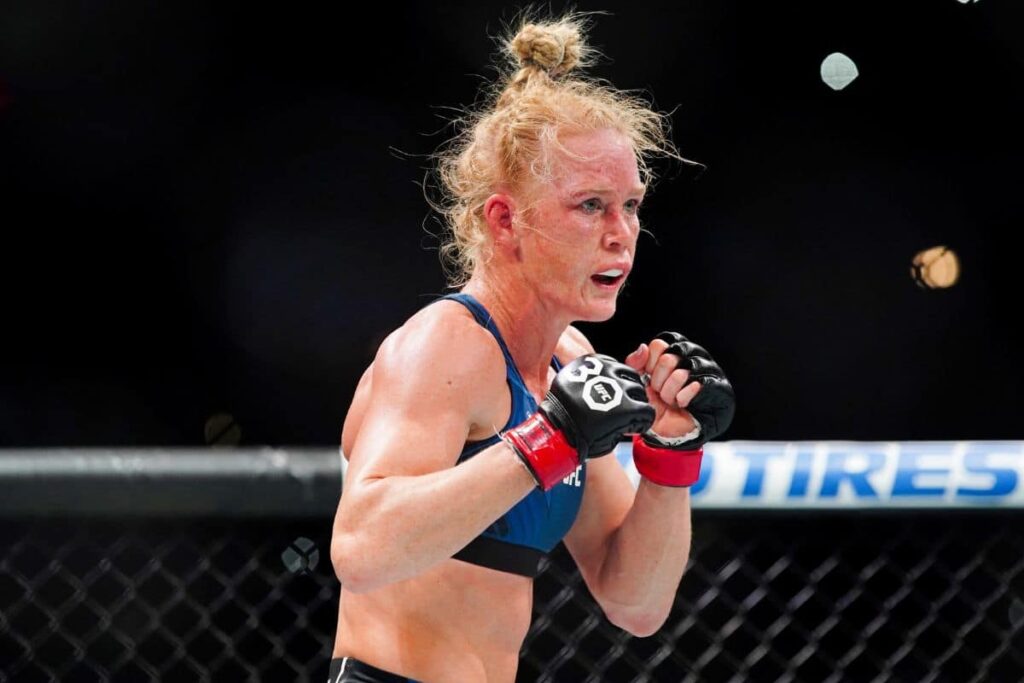 UFC 300: Dana White anuncia luta inédita no peso-galo feminino