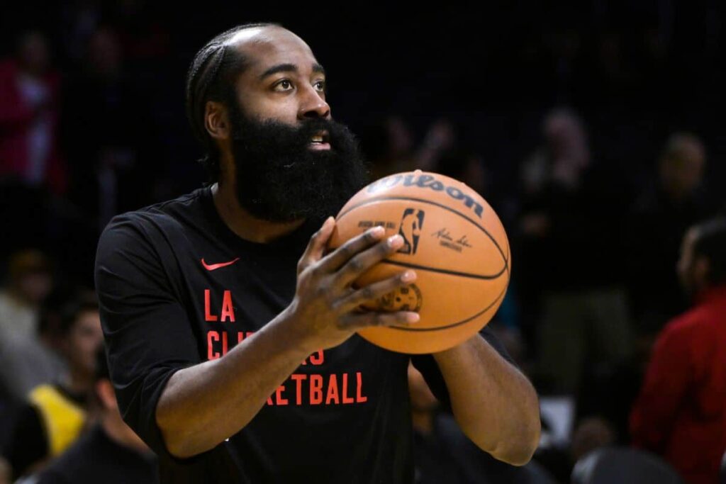 NBA: James Harden revela planos de aposentadoria e alfineta 76ers