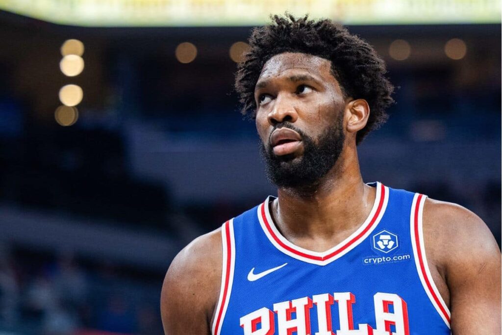 NBA: Embiid tem les&atilde;o confirmada e cogita cirurgia para retornar as quadras