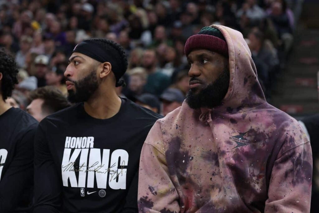 NBA: LeBron e Davis est&atilde;o frustrados com as chances dos Lakers
