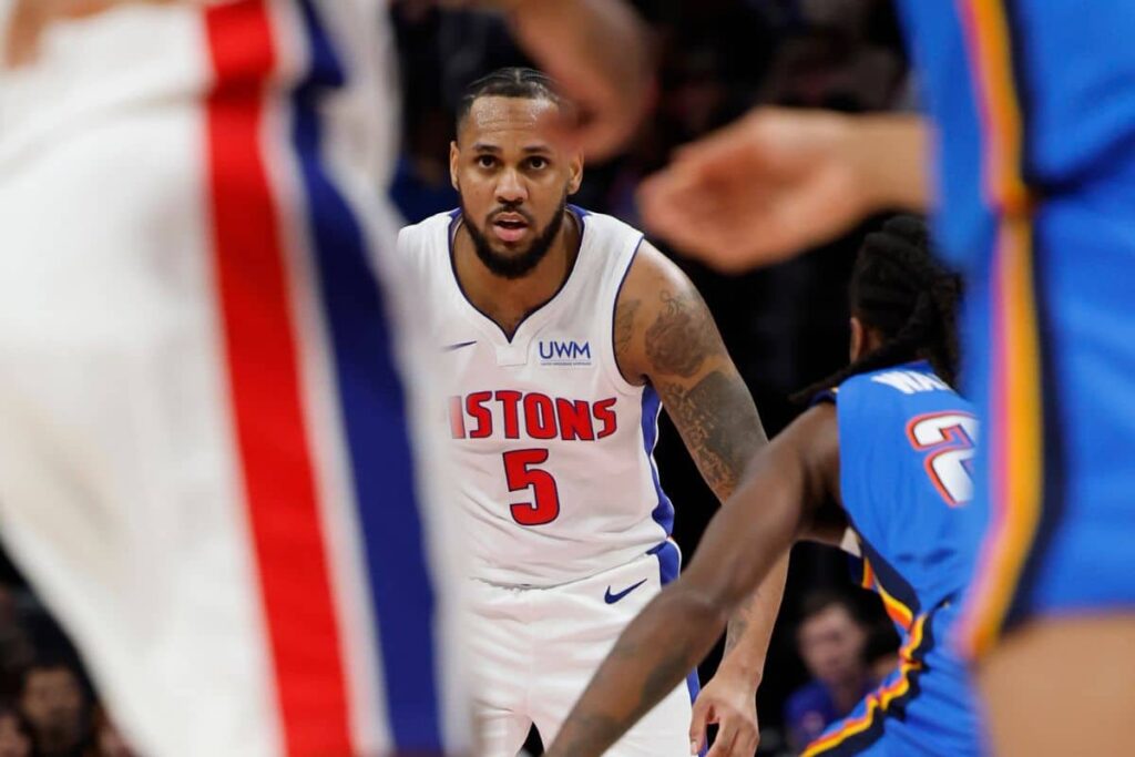 NBA: Timberwolves acertam troca por Monte Morris com os Pistons