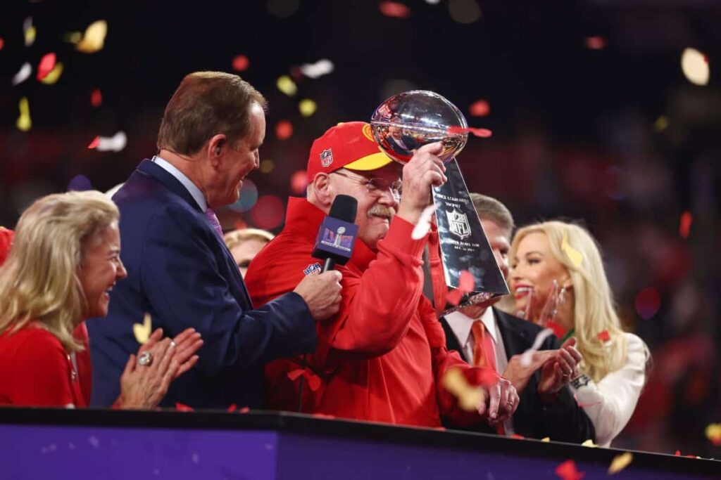 NFL: Dono dos Chiefs fala sobre futuro de Andy Reid ap&oacute;s o Super Bowl
