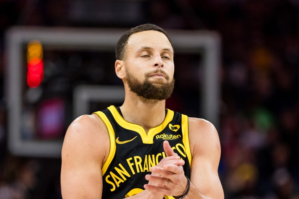 NBA: Curry &lsquo;faz magia&rsquo;, mas Clippers vencem no Chase Center