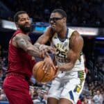 Morris surpreende em estreia explosiva e Cavaliers d&atilde;o passo decisivo rumo aos playoffs na NBA