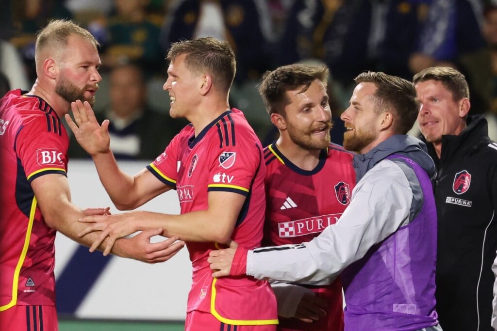 MLS: brasileiro salva Saint Louis City e ex-Palmeiras brilha no Los Angeles FC