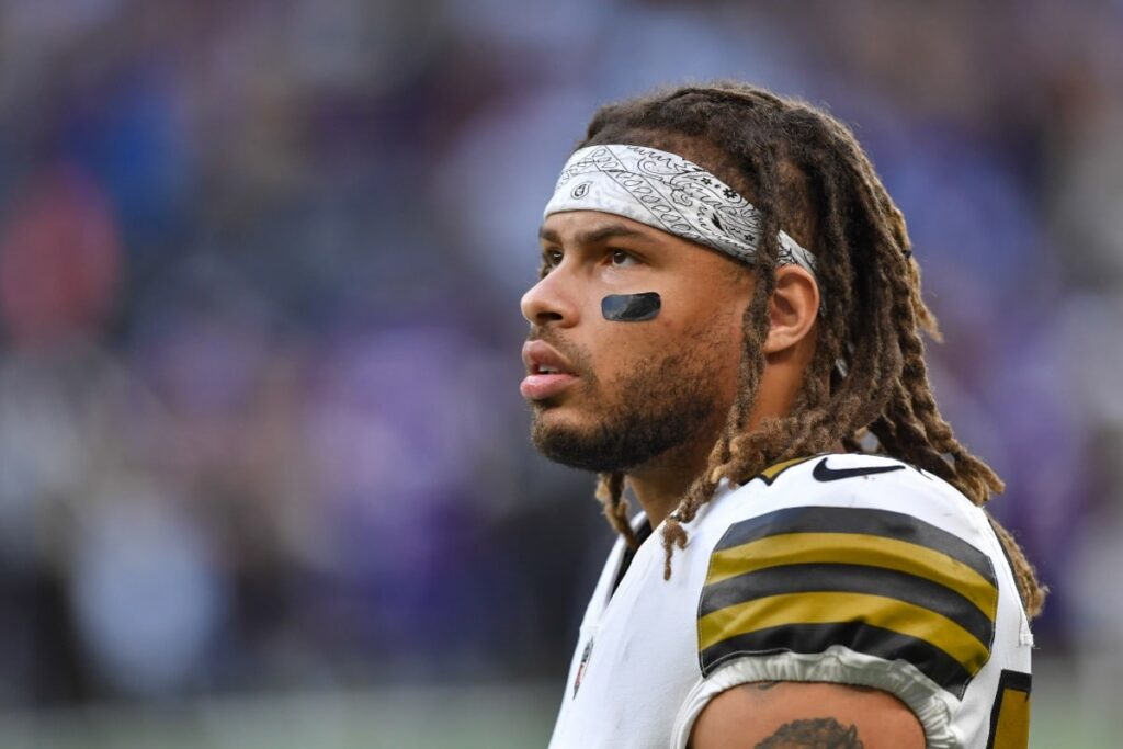 NFL: Saints se adiantam e renovam com safety