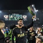 Negocia&ccedil;&atilde;o avan&ccedil;a e &iacute;cone mexicano deve assinar com outra franquia da MLS