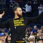 NBA: Curry atinge marca absurda e quebra mais um recorde na vit&oacute;ria contra os Grizzlies