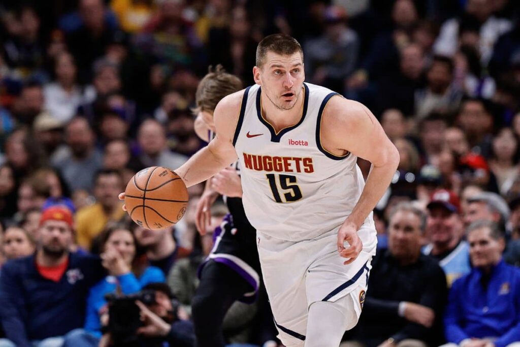 NBA: as duas listas hist&oacute;ricas que Nikola Jokic tenta entrar em 2024