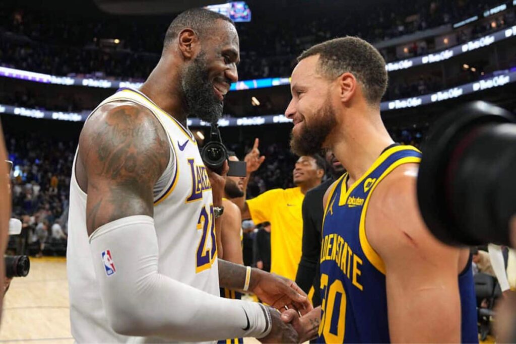 A disputa particular entre LeBron James e Stephen Curry at&eacute; o final da temporada da NBA